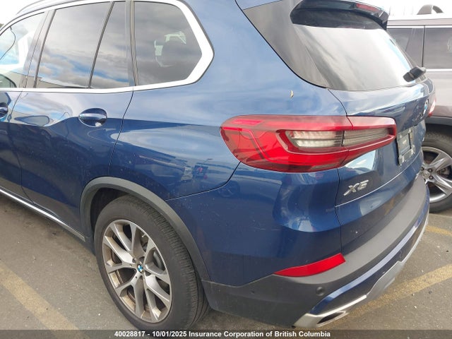 5UXCR6C59KLL10239 BMW 2019