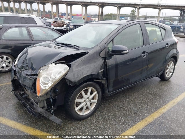 JTDKDTB37E1570424 Toyota 1nz-fxe+1lm