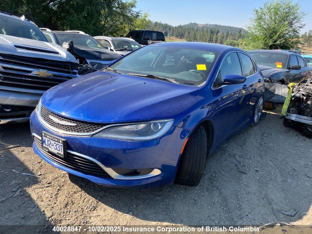 1C3CCCAG7FN511089 Chrysler 2015