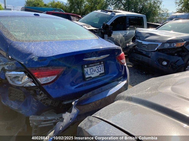1C3CCCAG7FN511089 Chrysler 2015