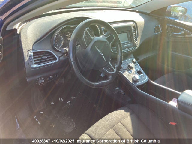 1C3CCCAG7FN511089 Chrysler 2015