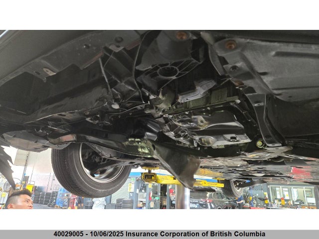 Mazda pe 2014 3MZBM1V7XEM112296 Image 9