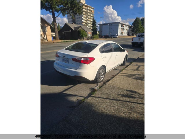 KNAFK4A6XG5542165 KIA mpi nu