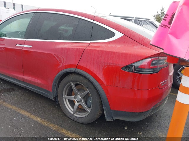 5YJXCBE29HF055717 Tesla MODEL X