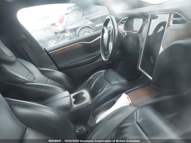 5YJXCBE29HF055717 Tesla MODEL X