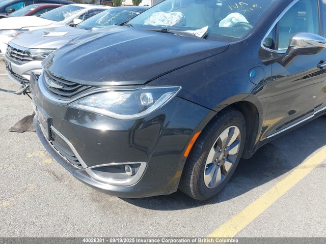 2C4RC1N75HR735374 Chrysler Pacifica