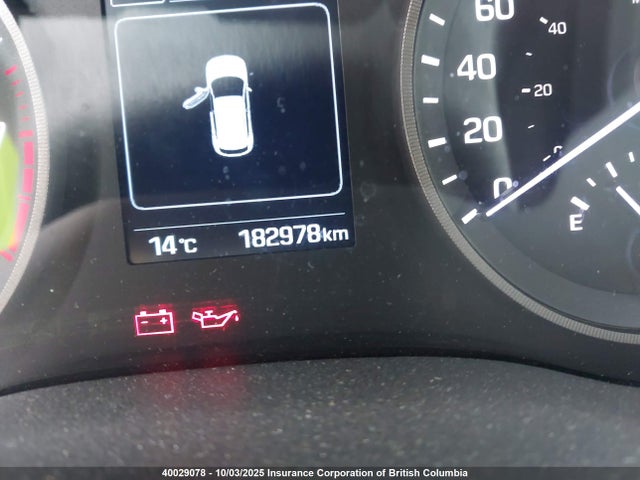 Hyundai 2016 2016 KM8J3CA25GU093478 Image 14