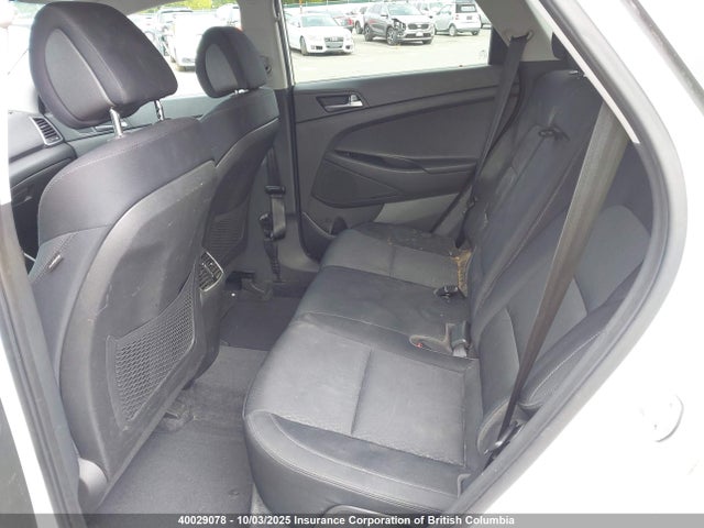 Hyundai 2016 2016 KM8J3CA25GU093478 Image 8