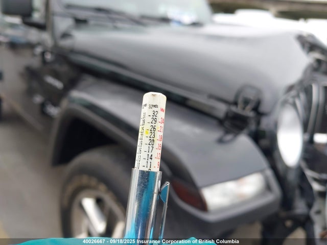 1C4HJXEN8PW586984 Jeep Wrangler