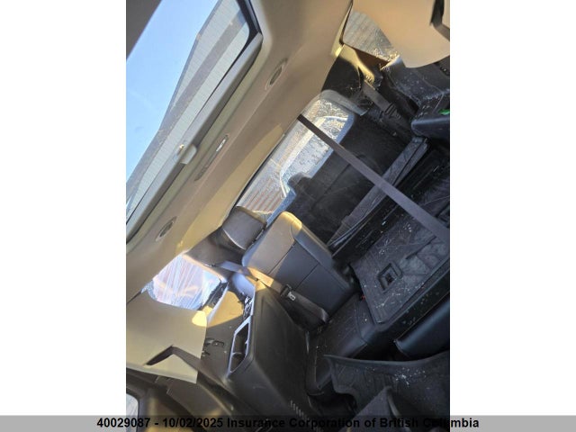 1GNEVJKW4MJ102892 Chevrolet lfy