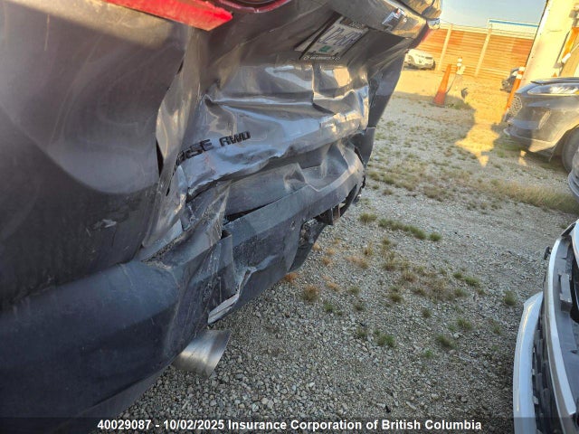 1GNEVJKW4MJ102892 Chevrolet lfy
