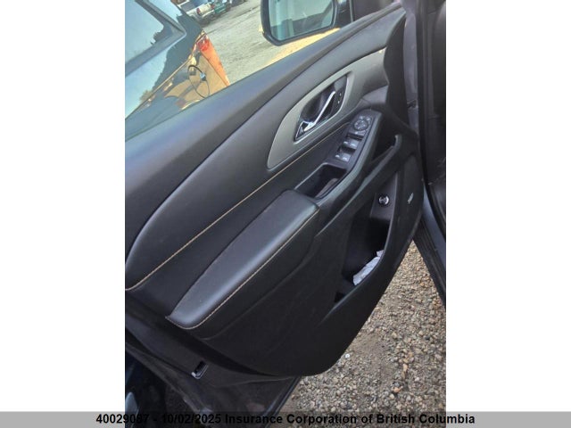 1GNEVJKW4MJ102892 Chevrolet lfy