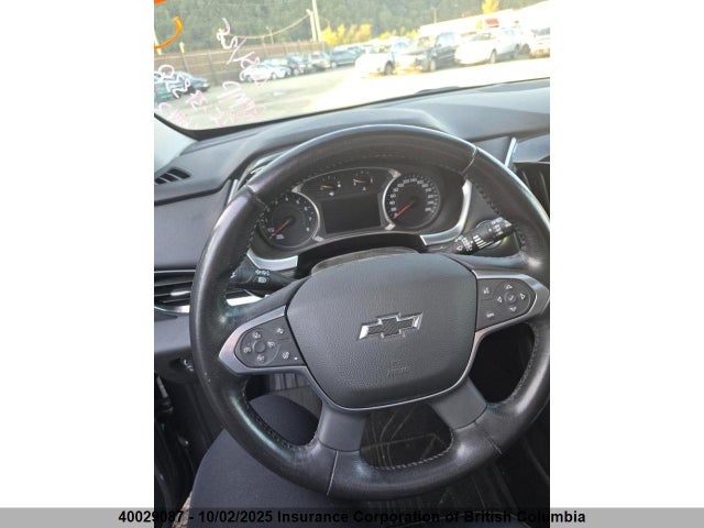 1GNEVJKW4MJ102892 Chevrolet lfy