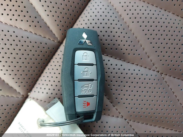 JA4J4WA88SZ619194 Mitsubishi 2025