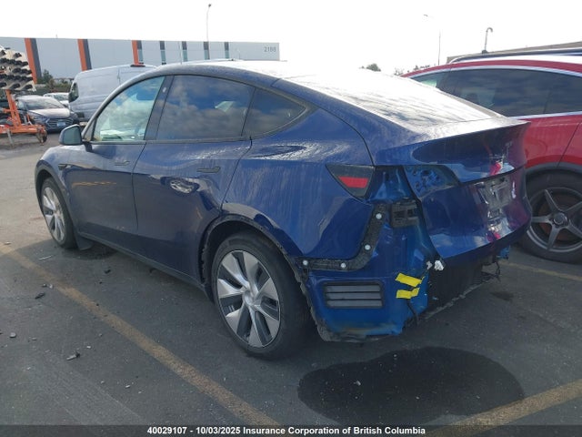 7SAYGAEE8PF621655 Tesla Model Y