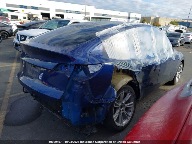 7SAYGAEE8PF621655 Tesla Model Y