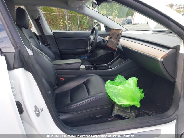 5YJ3E1EA1LF798620 Tesla MODEL 3