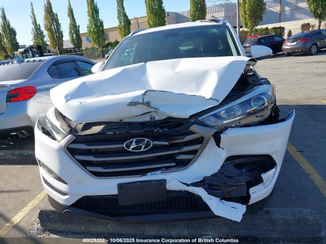 Hyundai 2016 2016 KM8J3CA47GU081978 Image 12