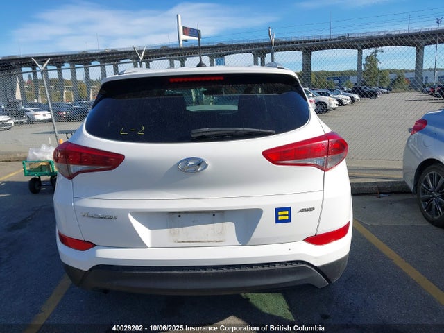 Hyundai 2016 2016 KM8J3CA47GU081978 Image 16