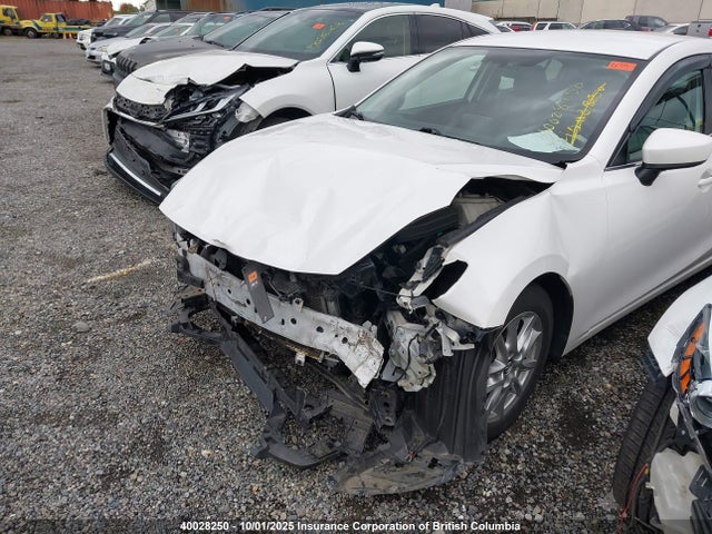 3MZBM1V71FM188085 Mazda pe