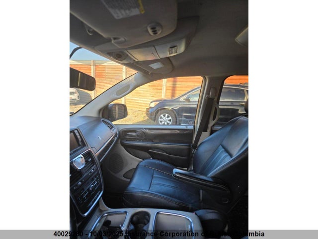 2C4RC1CG4ER299602 Chrysler Town and Country