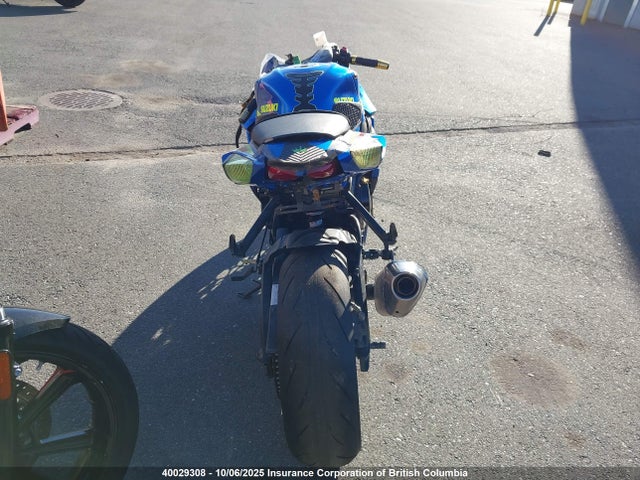 JS1GR7MA6J2101690 Suzuki R747-