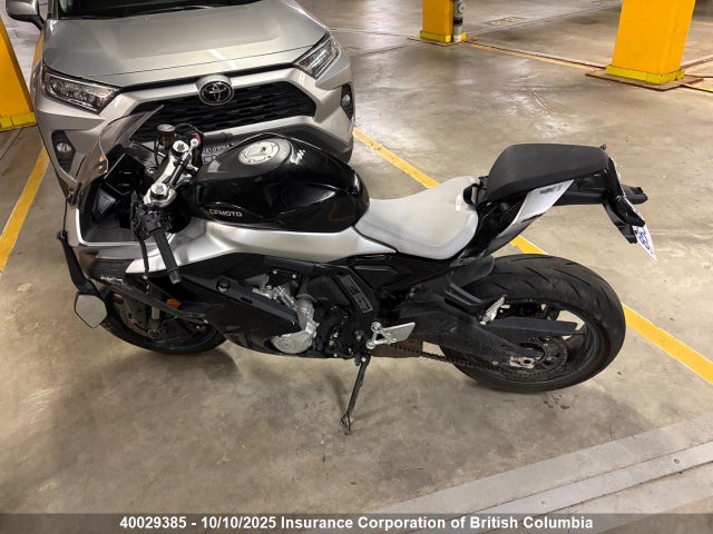 LCEPEVLP8S6003122 Cf Moto 2025