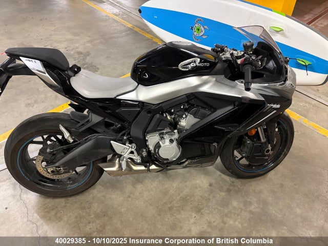 LCEPEVLP8S6003122 Cf Moto 2025