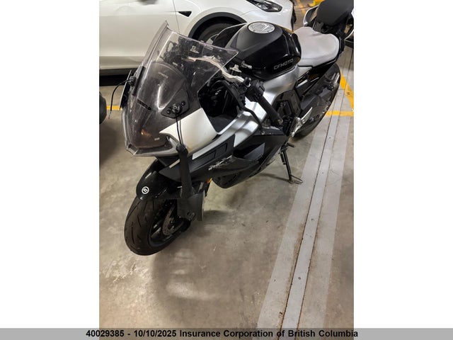 LCEPEVLP8S6003122 Cf Moto 2025