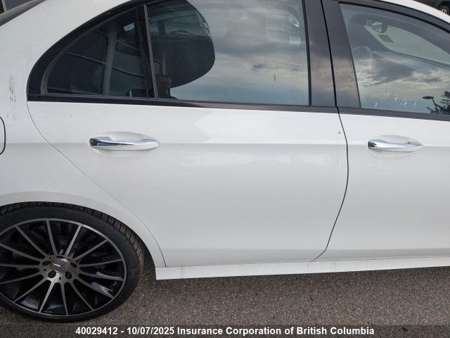 WDDZF6EB6HA185640 Mercedes-Benz m276