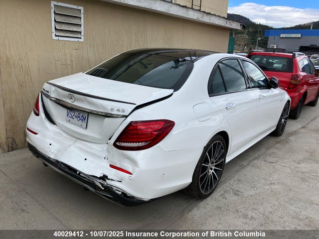 WDDZF6EB6HA185640 Mercedes-Benz m276