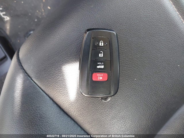 40022719 :رقم المزاد ، JTDBAMDE6NJ039227 vin ، 2022 Toyota Corolla مزاد بيع