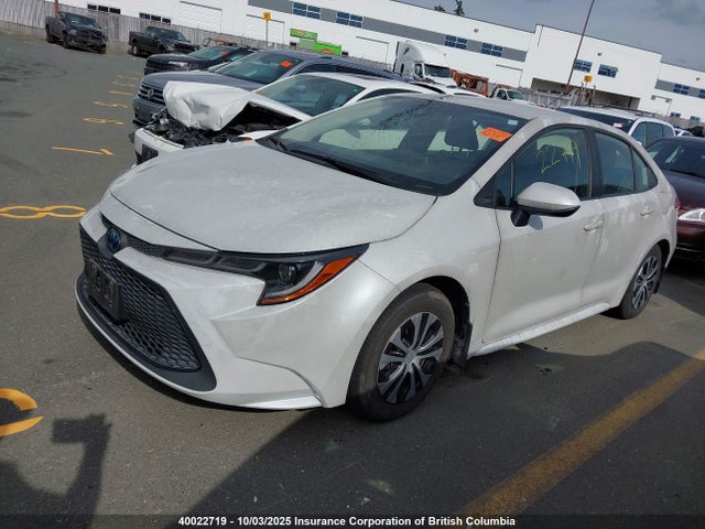 40022719 :رقم المزاد ، JTDBAMDE6NJ039227 vin ، 2022 Toyota Corolla مزاد بيع