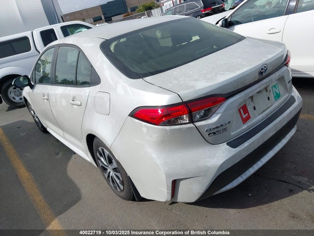 40022719 :رقم المزاد ، JTDBAMDE6NJ039227 vin ، 2022 Toyota Corolla مزاد بيع