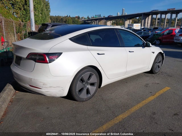 5YJ3E1EA0MF871431 Tesla MODEL 3