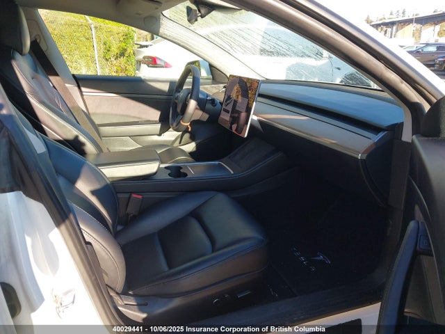 5YJ3E1EA0MF871431 Tesla MODEL 3