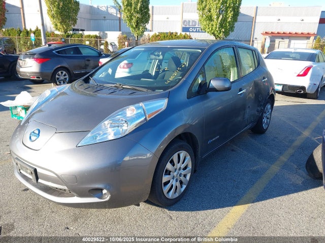 1N4AZ0CP8GC308941 Nissan 2016