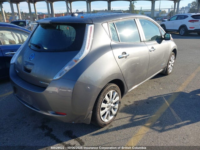 1N4AZ0CP8GC308941 Nissan 2016