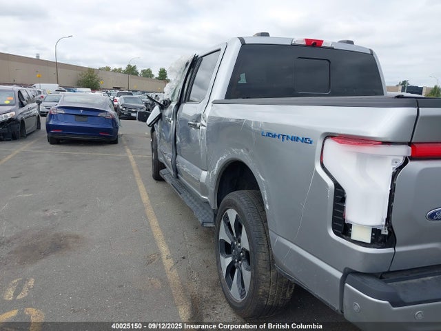 Ford 2023 2023 1FT6W1EV0PWG08076 Image 3