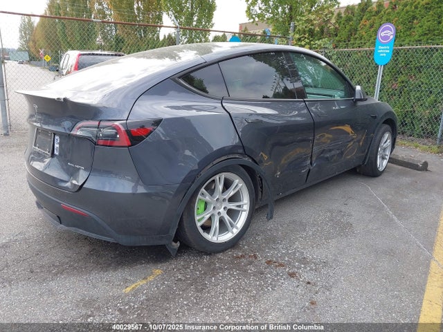 Tesla 2022 2022 7SAYGDEE1NF506006 Image 4