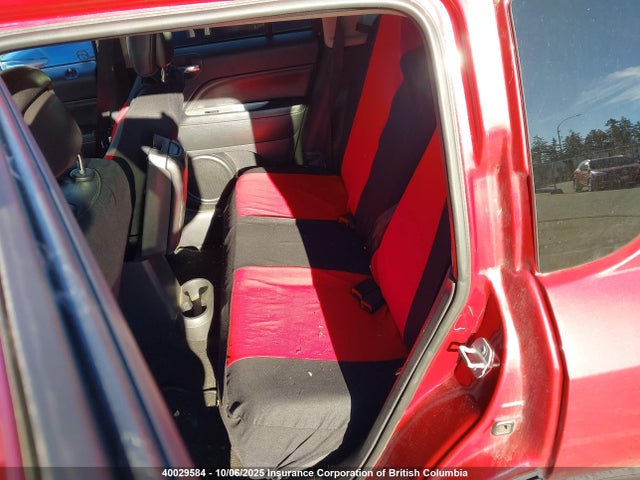 Jeep 2014 2014 1C4NJDAB4ED804490 Image 8