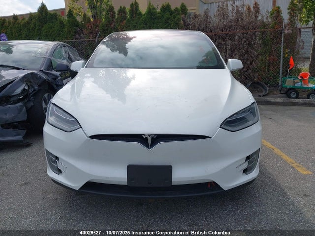 5YJXCBE26HF077237 Tesla MODEL X