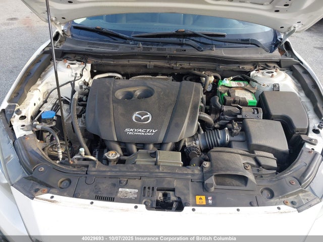 3MZBM1V72FM183042 Mazda pe