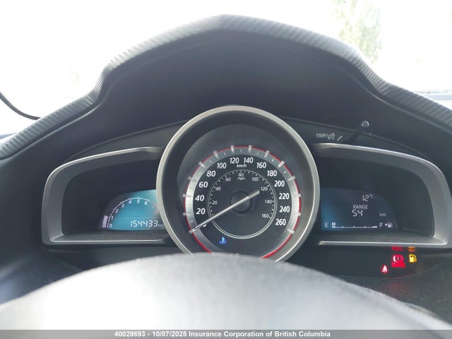 3MZBM1V72FM183042 Mazda pe