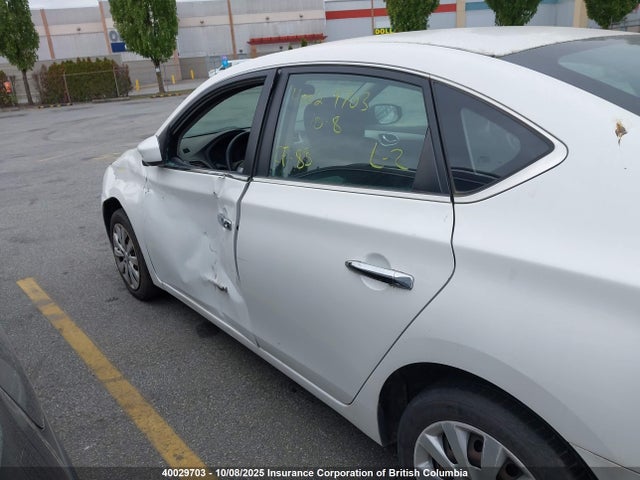 Nissan 2014 2014 3N1AB7AP2EL663148 Image 14
