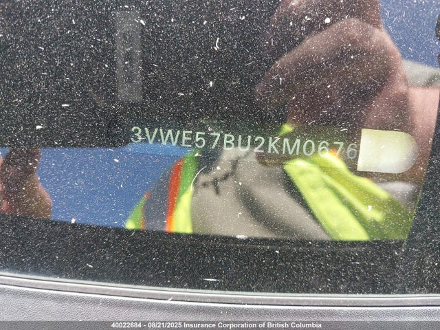 3VWE57BU2KM067602 Volkswagen 1.8 tsi