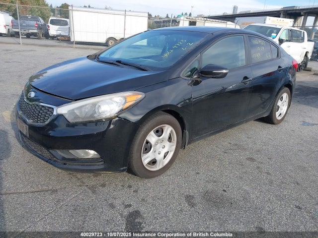 KIA 2014 2014 KNAFX4A62E5125220 Image 2
