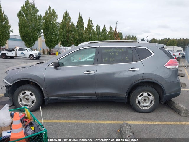 5N1AT2MTXFC881417 Nissan 2015