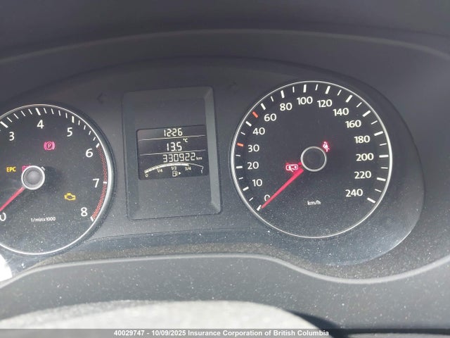 3VWG07AJ3EM413174 Volkswagen 2014