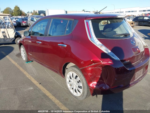 1N4BZ0CP8GC306515 Nissan 2016
